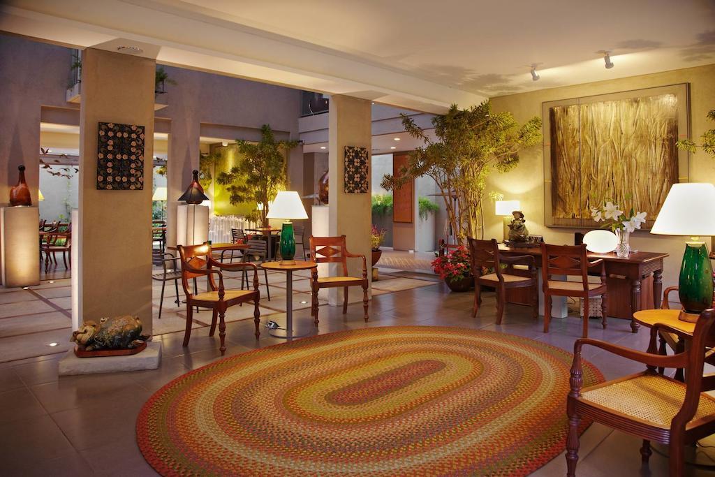 Bumi Semilir Art And Boutique Hotel Cihanjuang Esterno foto