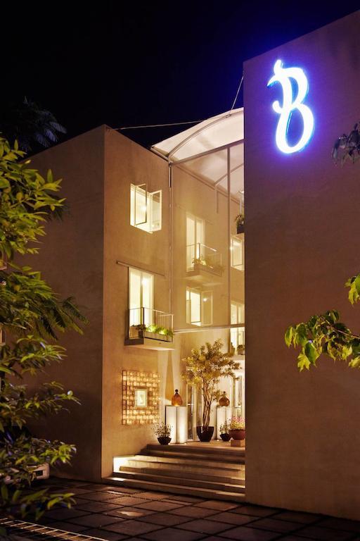 Bumi Semilir Art And Boutique Hotel Cihanjuang Esterno foto