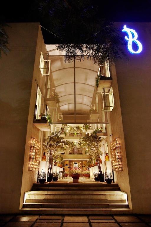Bumi Semilir Art And Boutique Hotel Cihanjuang Esterno foto